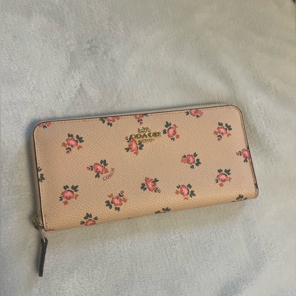 Coach Floral Pink long wallet